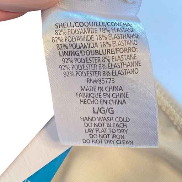 NWT O'NEILL Cardiff Rosette Floral Bikini Bottoms in Vanilla, Size Large - Picture 5 of 6